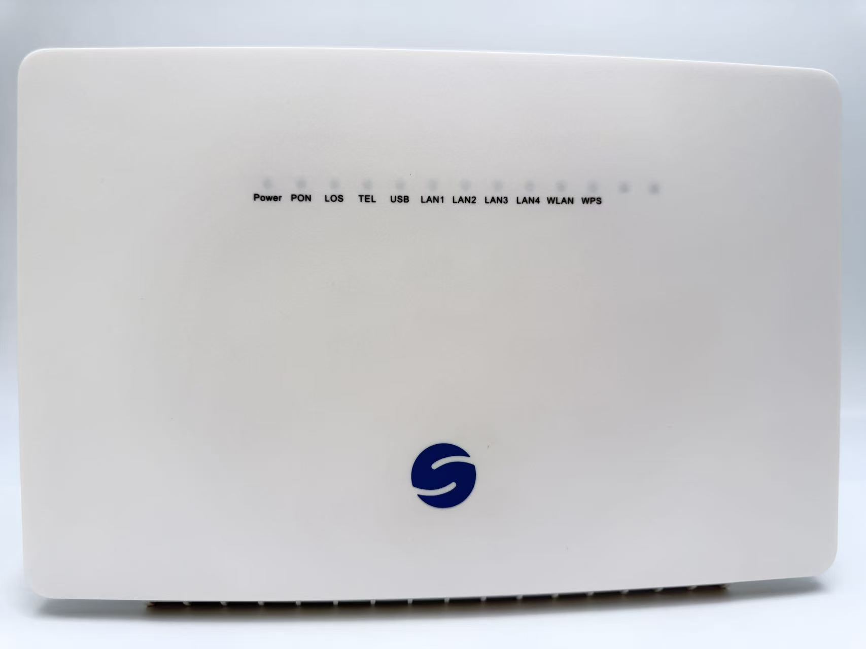HG8245Q2 XPON 智能网关终端 — 4GE + 2USB + 1POTS + 双频 WiFi — 立式款